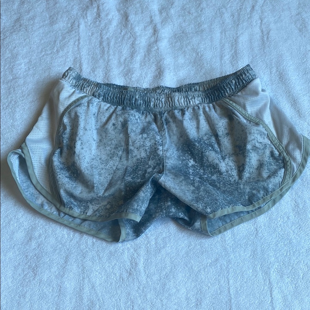 🌺 3/$10 Old Navy Women's Gray Athletic Shorts